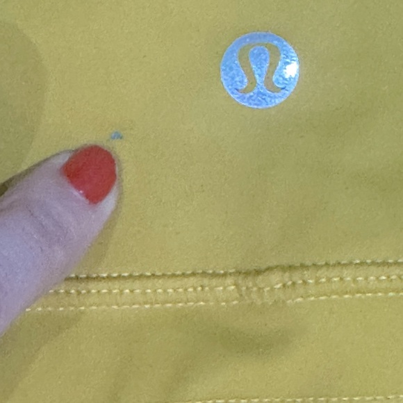 Lululemon 🍋 Gold Set: sports bra and pant set. - Picture 8 of 8